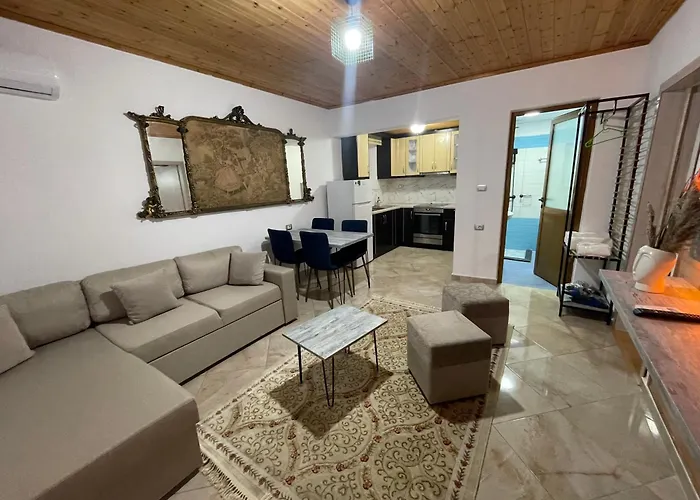Rian Apartment